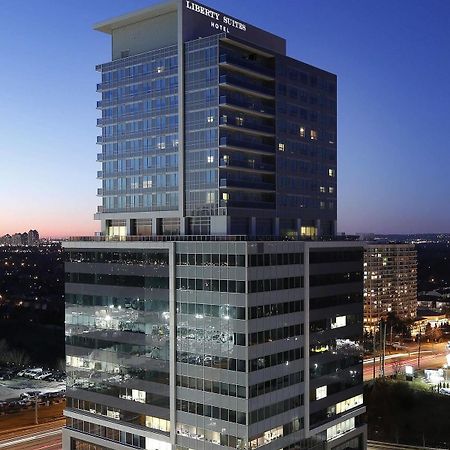 Liberty Suites Thornhill Exterior photo